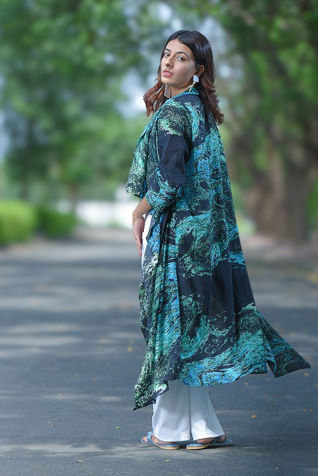 The Amira Cape