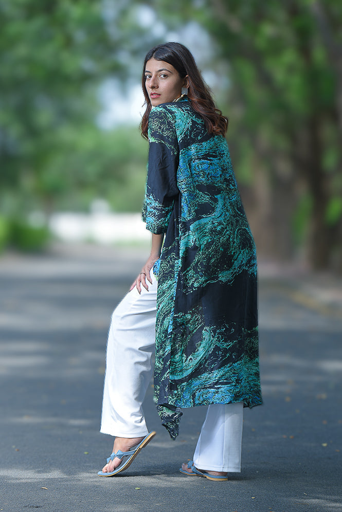 The Amira Cape