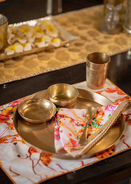 The Nandi-Ashva Set